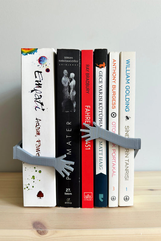 Sarılan Kollar Kitap Tutucu