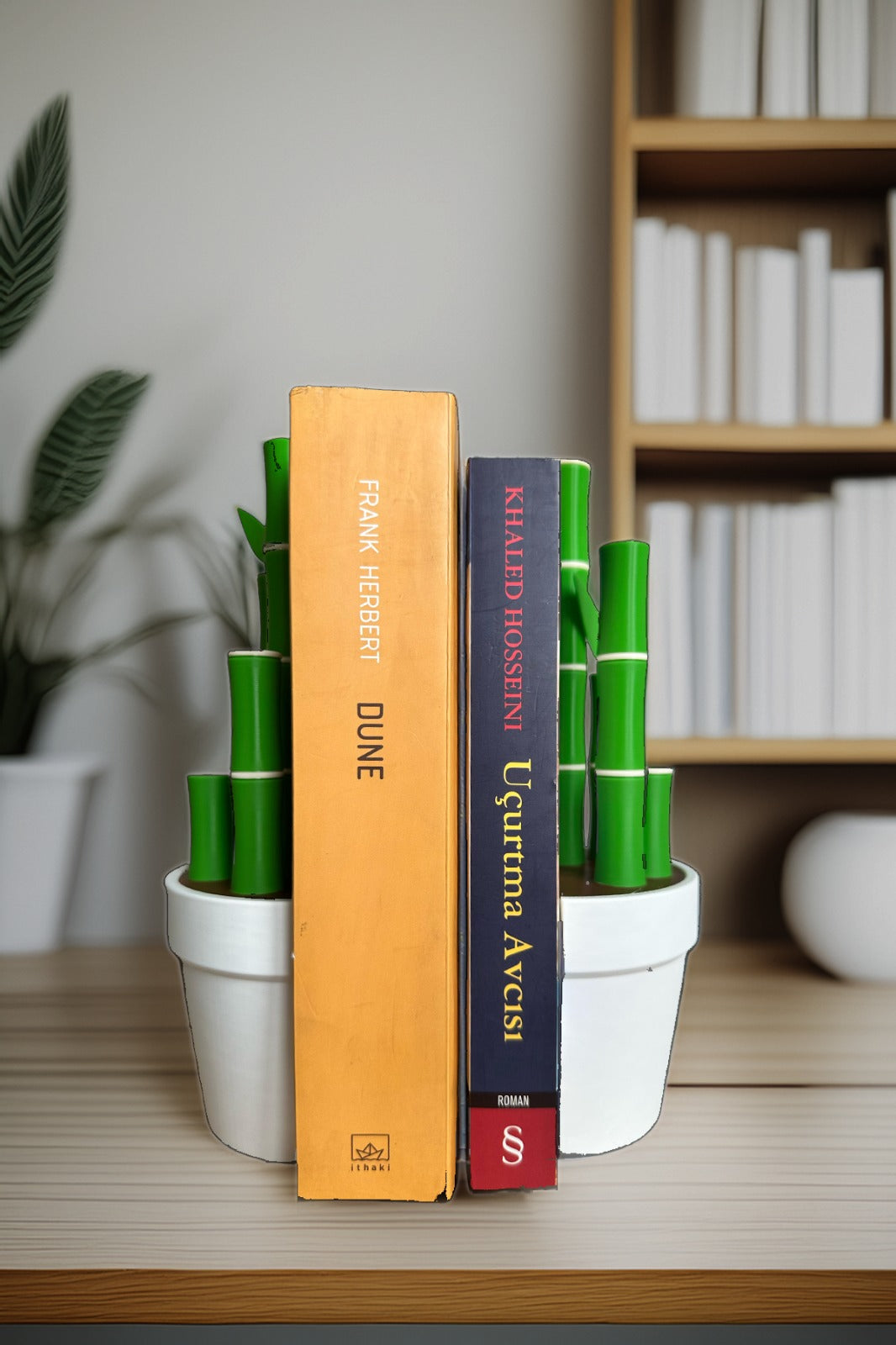 Bambu Kitap Tutucu